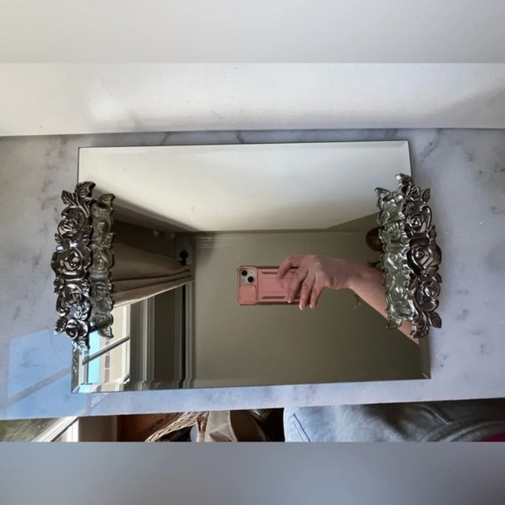 Elegant Silver Floral Mirror vanity tray